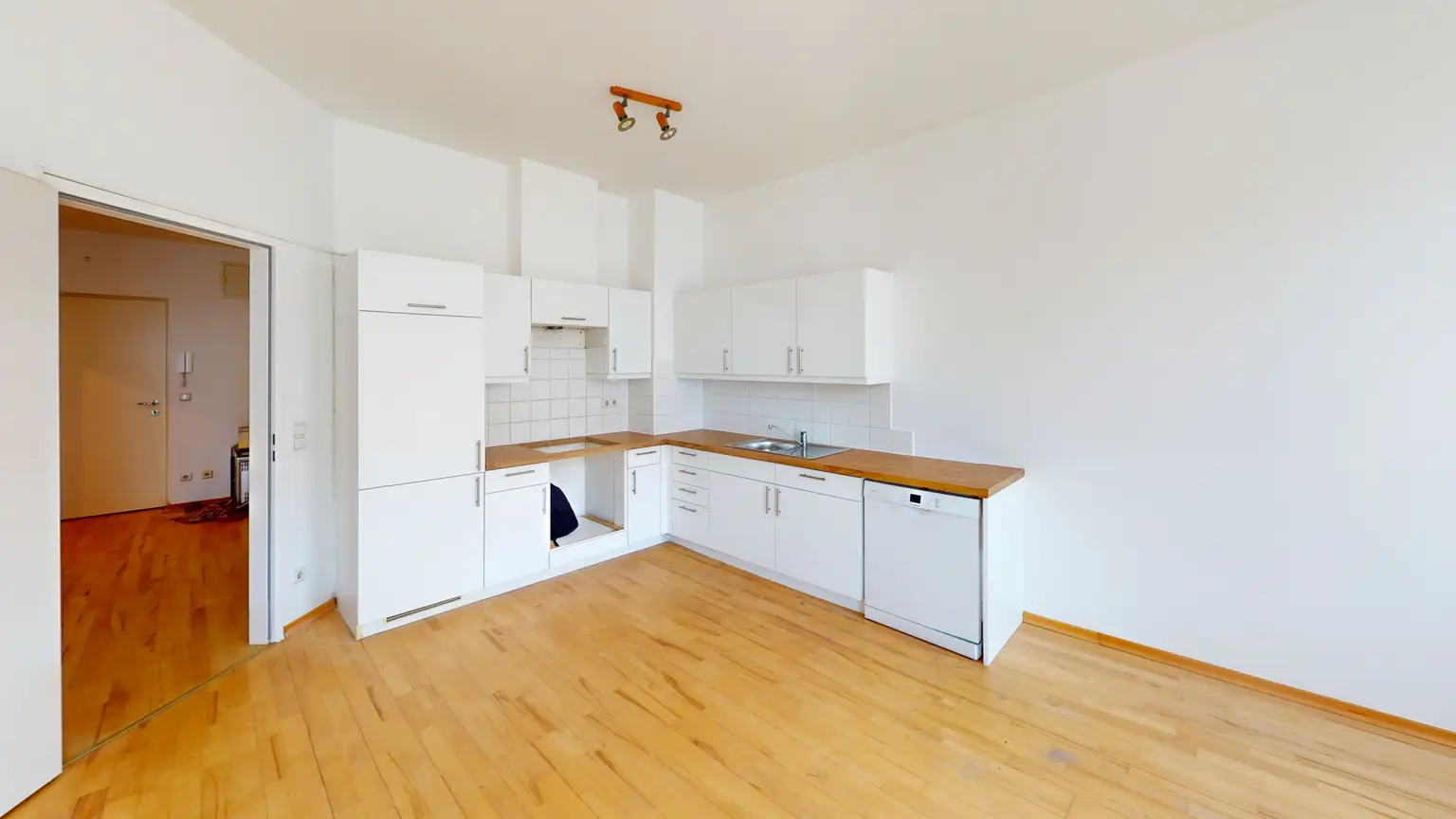 Gemütliche 2-Zimmer-Wohnung (zentral begehbar)