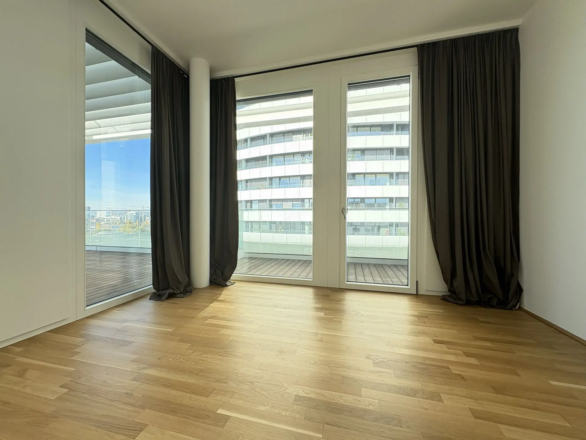 20251031_085756500_iOS