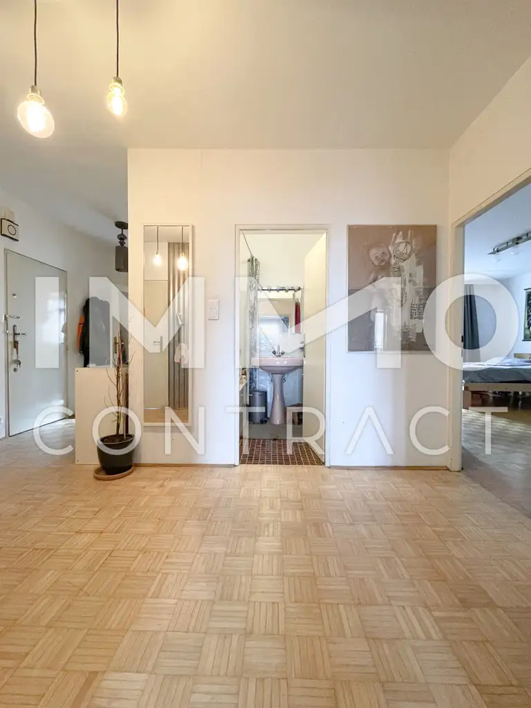WARMMIETE! IDEALE WG ODER FAMILIENWOHNUNG  MIT LOGGIA! 4 ZIMMER + SEPARATE KÜCHE!