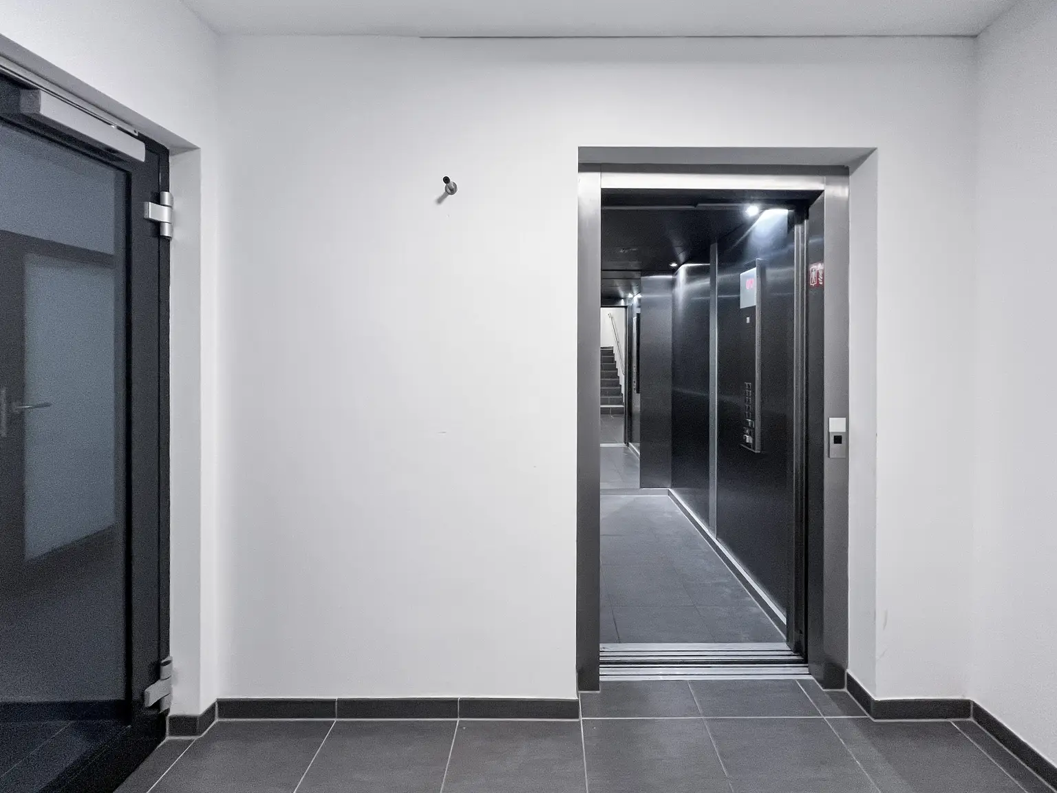 Moderne 2-Zimmer-Anlegerwohnung mit Balkon & Fernblick – vermietet bis 11/2030