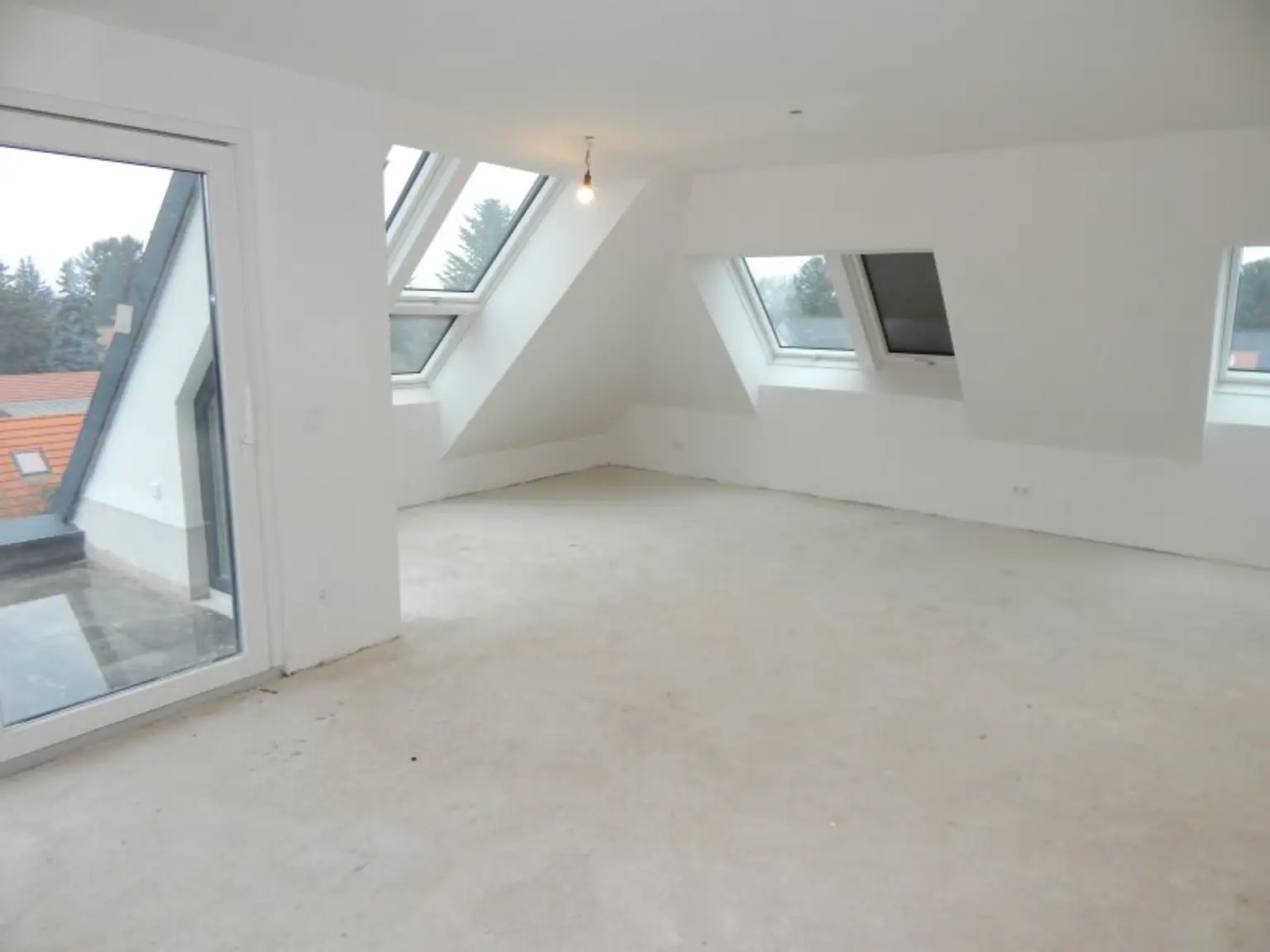 Mit dem Aufzug direkt in die Dachterrassenwohnung - Erstbezug nähe Mühlwasser