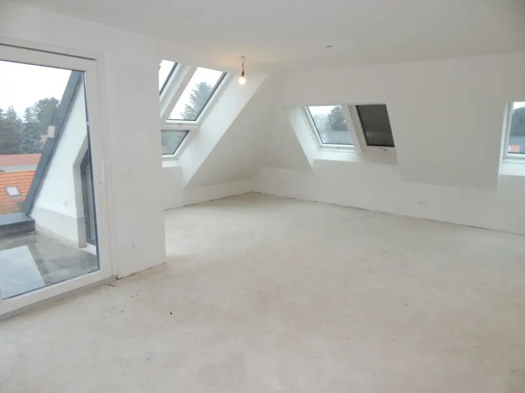 Mit dem Aufzug direkt in die Dachterrassenwohnung - Erstbezug nähe Mühlwasser