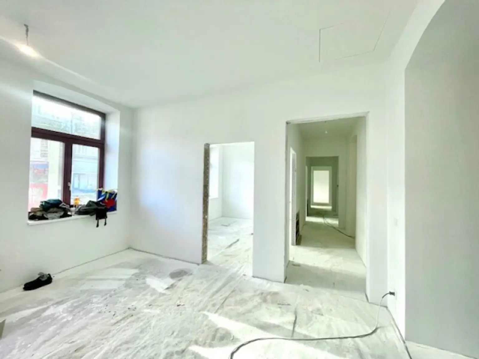 EXZELLENTE ORDINATION-PRAXIS-BÜRO-ATELIER - Nähe Wiener Stadthalle - 1150 WIEN-Bestlage!