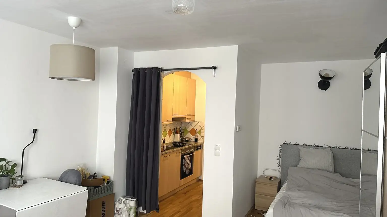 Helle 1-Zimmer-Wohnung in super Lage des 9. Bezirks!