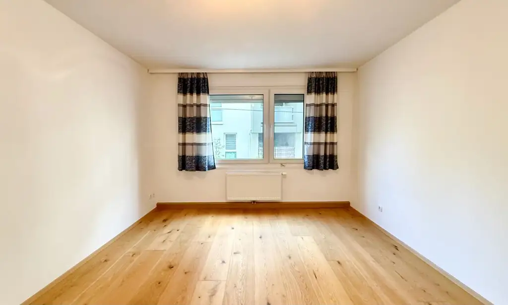 Nähe Mariahilferstraße / Sofort einziehen / 2 Zimmerwohnung