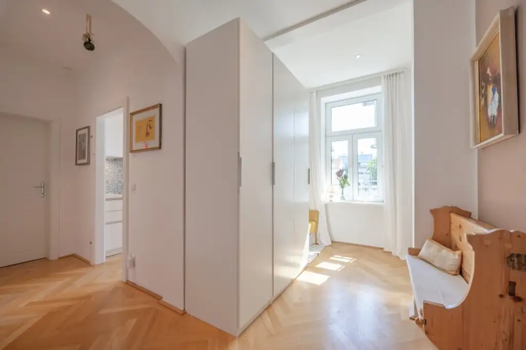 ++NEU++ Fantastische 3-Zimmerwohnung, mit Balkon, viel Licht und Charme!