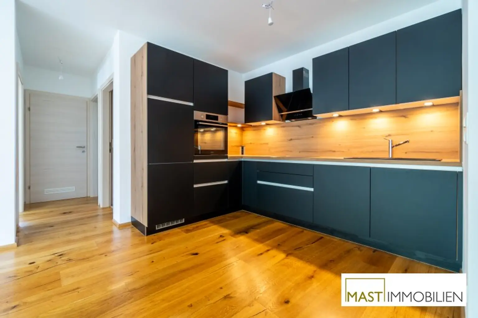 EXKLUSIVE WOHNUNG gesucht? --- Inkl. hochwertiger Einbauküche / Garage optional verfügbar