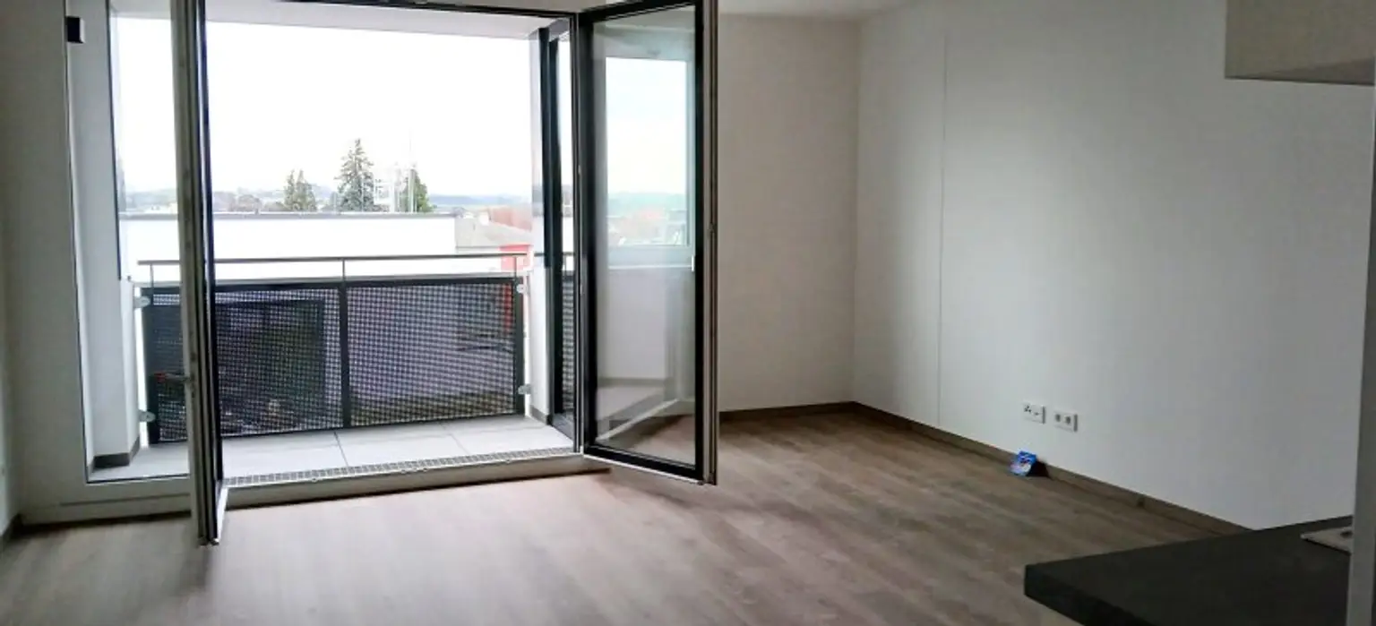 Top 2.2 - NEUBAU - ERSTBEZUG - Garconniere ( 1 Zimmerwohnung ) mit Loggia und eigenem Tiefgaragenplatz