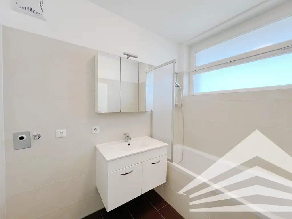 SQUADRO - westseitige 3-Zimmer Wohnung mit Balkon in zentraler Lage!