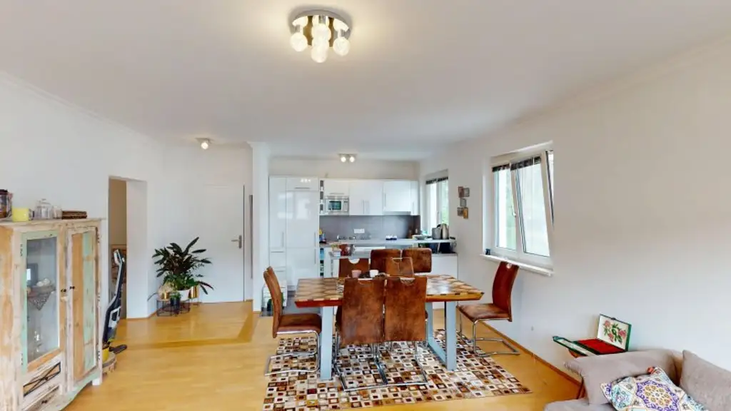 Modernes Wohnen mit Charme – Maisonette in Toplage Döblings, PROVISIONSFREI