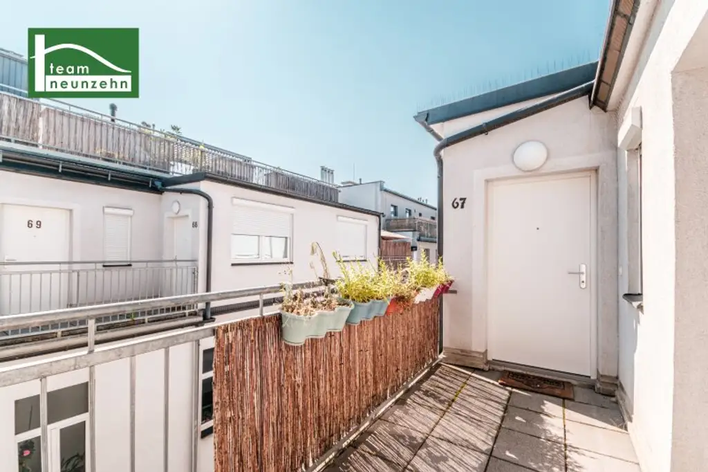 EIGENBEDARF ODER INVESTMENT MIT ca. 3,5% RENDITE! SEHR GUTER ZUSTAND! SANIERTE & MÖBLIERTE DACHGESCHOSS-WOHNUNG INKL. KÜCHE! SOFORT BEZIEH- ODER VERMIETBAR!