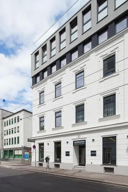 Stadthaus Volksfeststraße 1