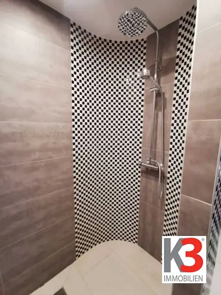 K3 - Gemühtlicher, barrierefreier Bungalow mit kleiner Werkstatt und angebautem Pavillon