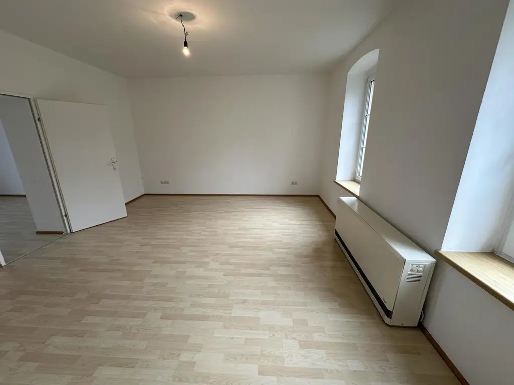 Schöne 3 Zimmerwohnung im grünen, mittelalterlichen Eggenburg
