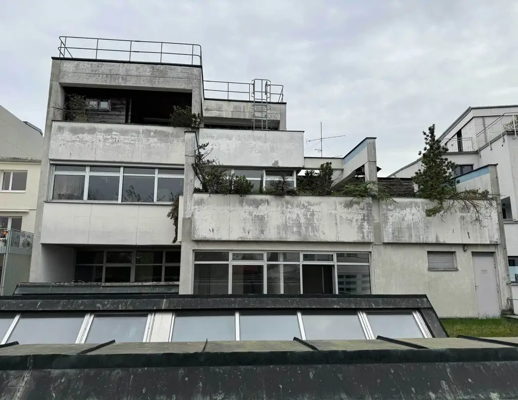 Bestandfreies Stadthaus mit Entwicklungspotential im Zentrum von Wels zu verkaufen
