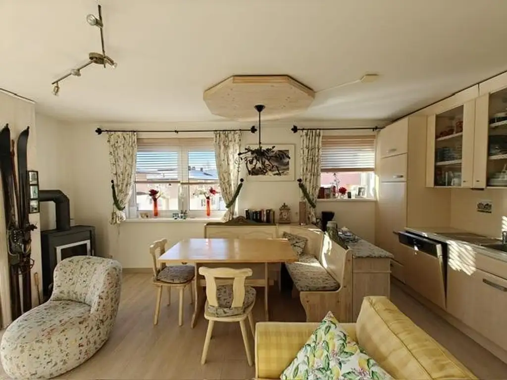 3-Zimmer-Wohnung mit Südterrasse in Toplage