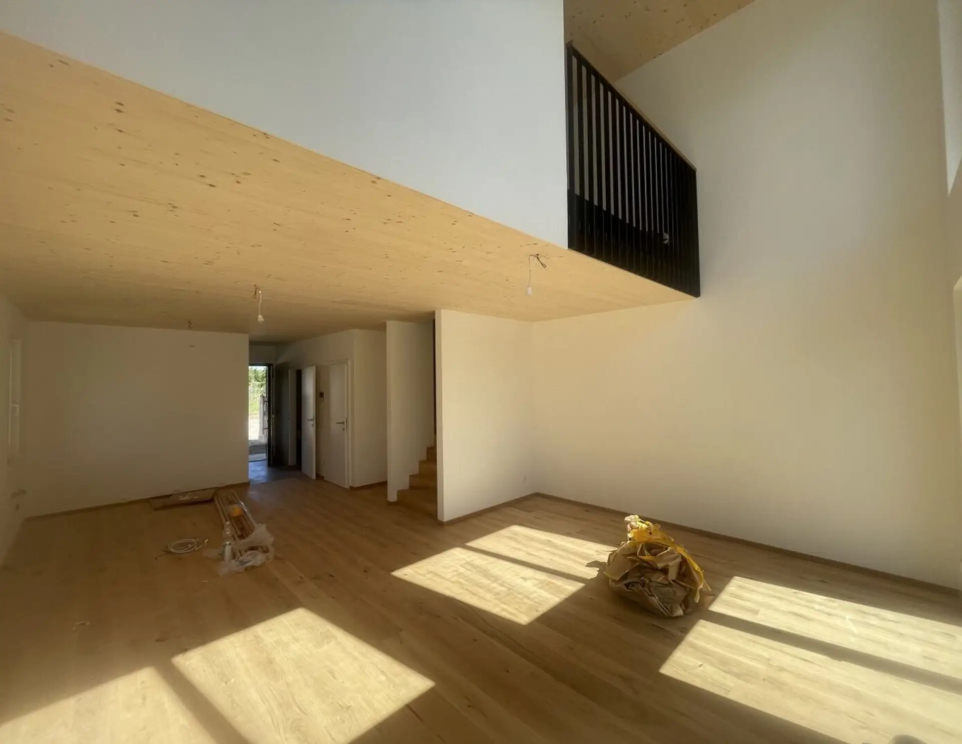 NEU - Top 1 und Top 3 - Hochwertige Neubau-Reihenhäuser mit Garten und Terrasse zur Miete