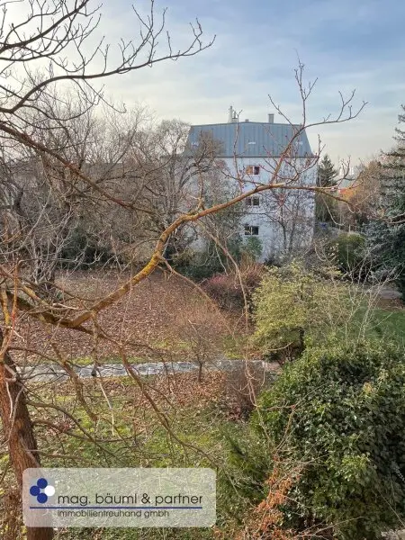 Wohnung mit Balkon und Wintergarten