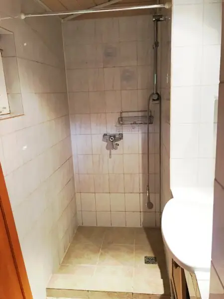 *** HAUS MIT POOL UND WINTERGARTEN - IDEAL FÜR NATUR- UND TIERFREUNDE ***