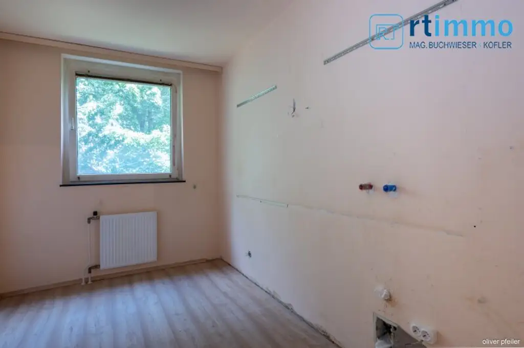 RUHIGER DREI-ZIMMER TRAUM ZUM SELBER GESTALTEN
