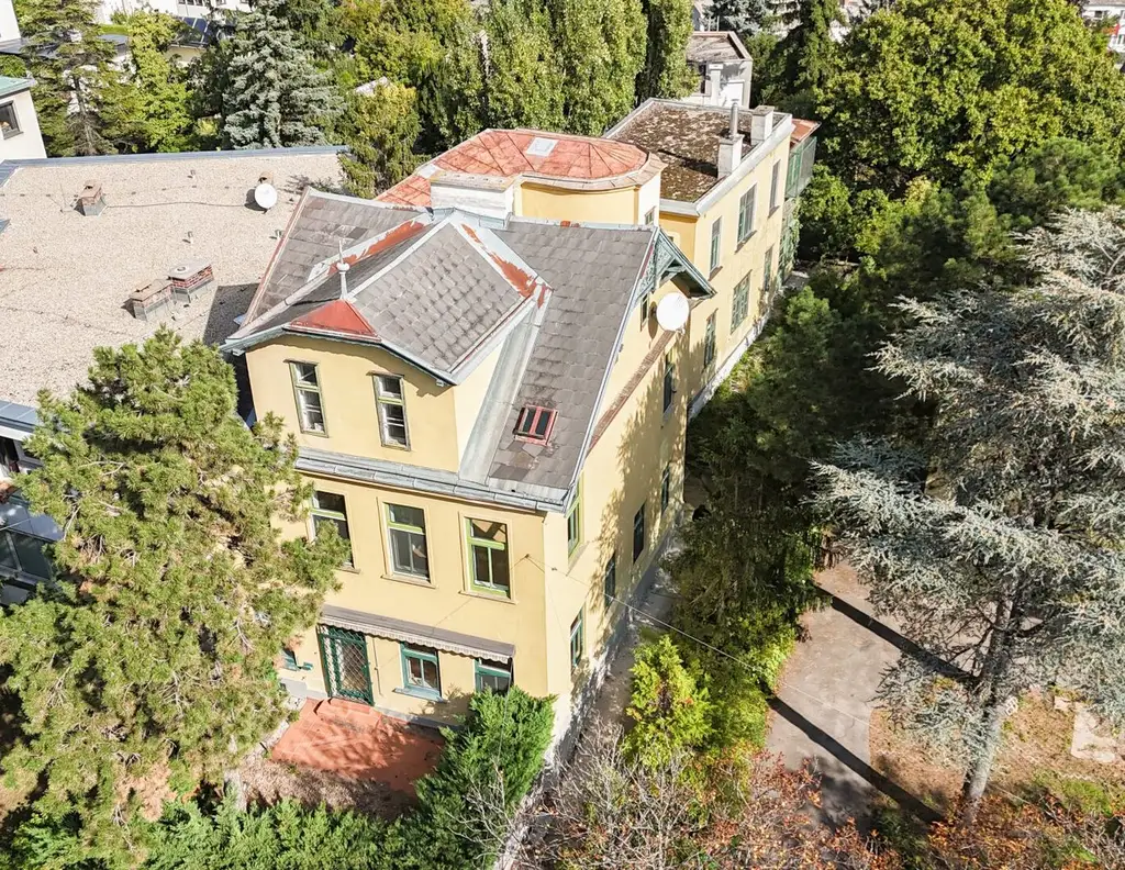 --- VILLA VERDE --- LEBEN AM WILHELMINENBERG - GRUNDSTÜCK MIT BESTANDSHAUS - BAUBEWILLIGTES POTENTIAL - TRAUMVILLA MIT POOL UND GROSSEM GARTEN