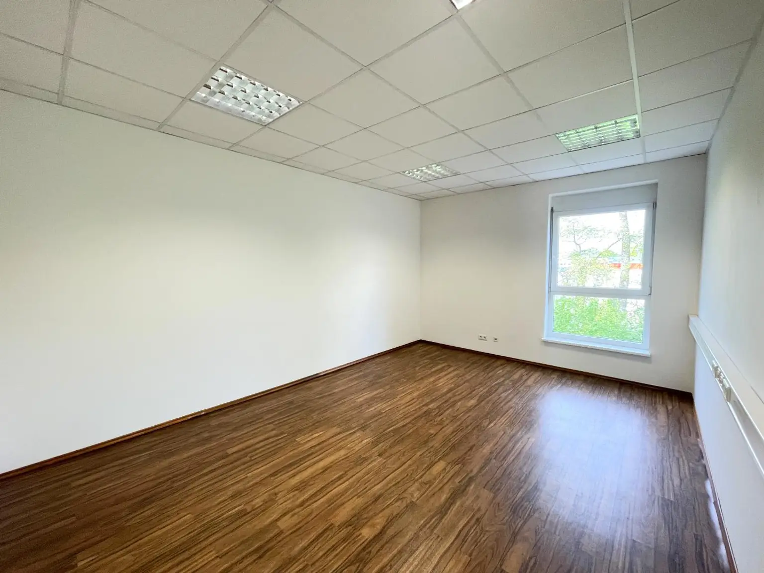 86 m² Büro