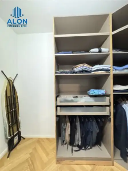 Klimatisierte 2-Zimmer-Neubauwohnung mit Loggia, gegenüber vom Schwedenplatz und Donaukanal!