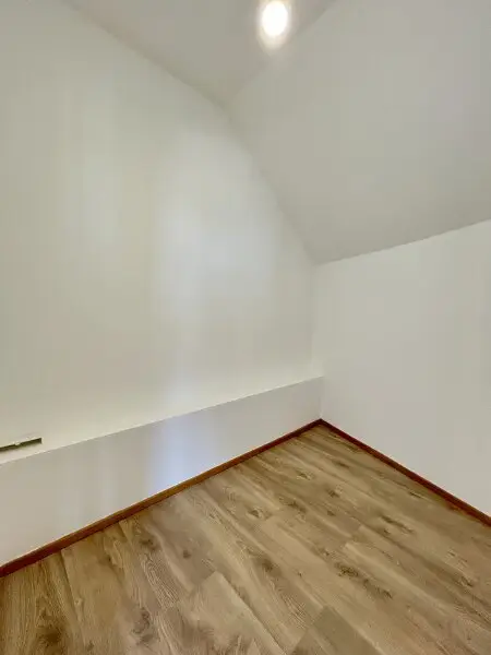 Traumhafte Dachgeschoßwohnung in Klosterneuburg – Erstbezug mit Terrasse!