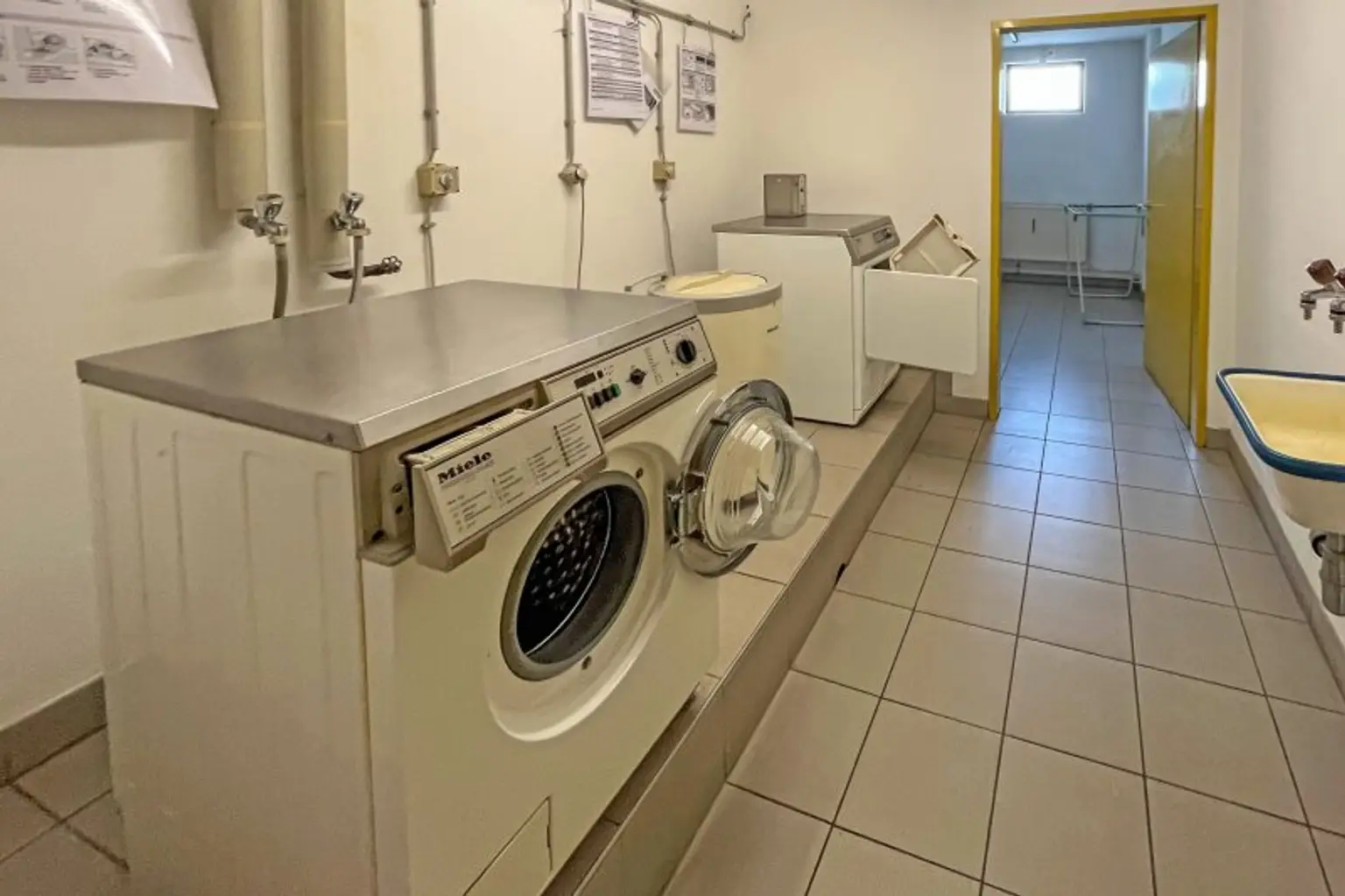 allgemeine Waschküche