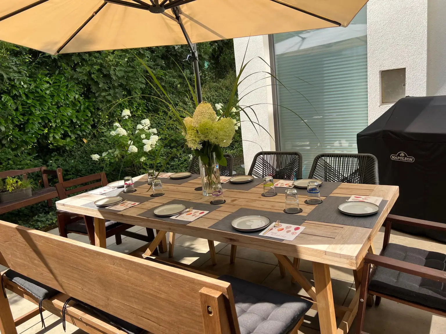 Exklusive Luxusvilla in absoluter Ruhelage mit Pool!