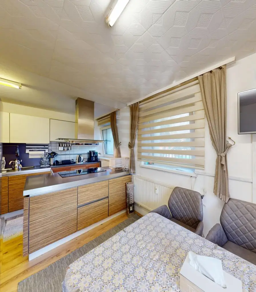 Aufgepasst: 3,5-Zimmer-Wohnung mit Terrasse & Garten uvm...