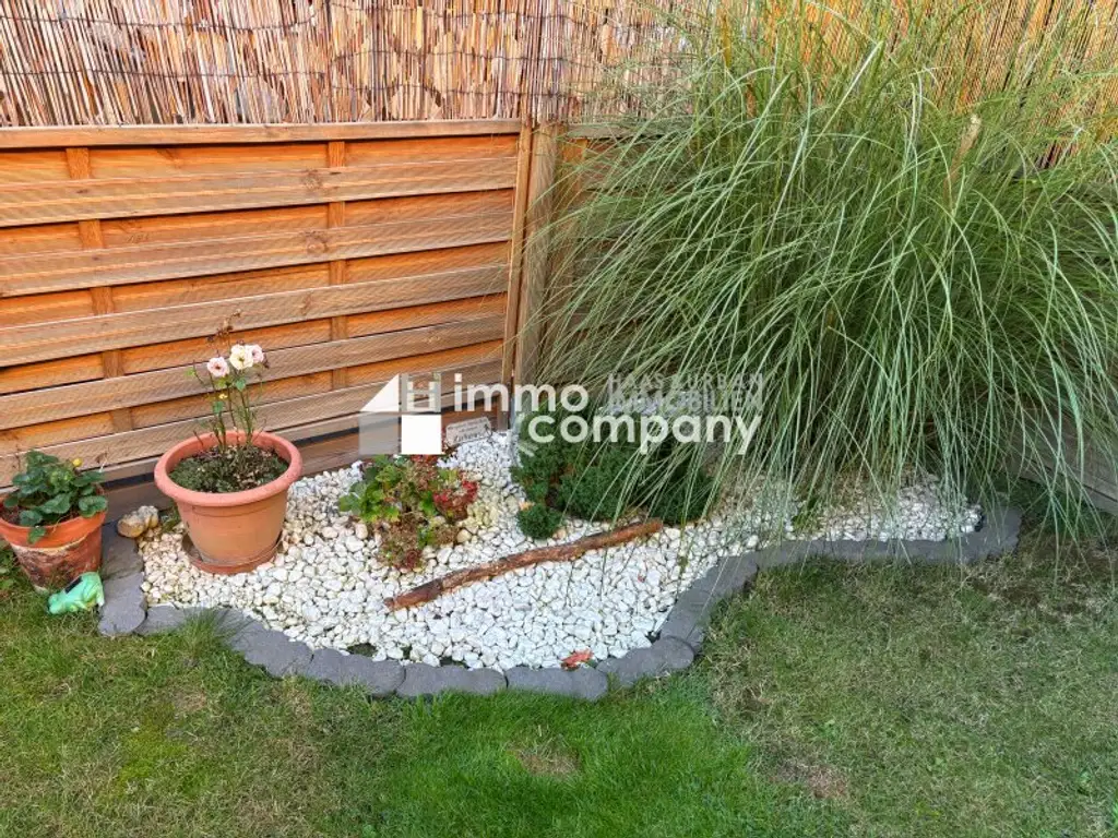 Moderne Erdgeschosswohnung mit Eigengarten und Terrasse in Albersdorf-Prebuch!