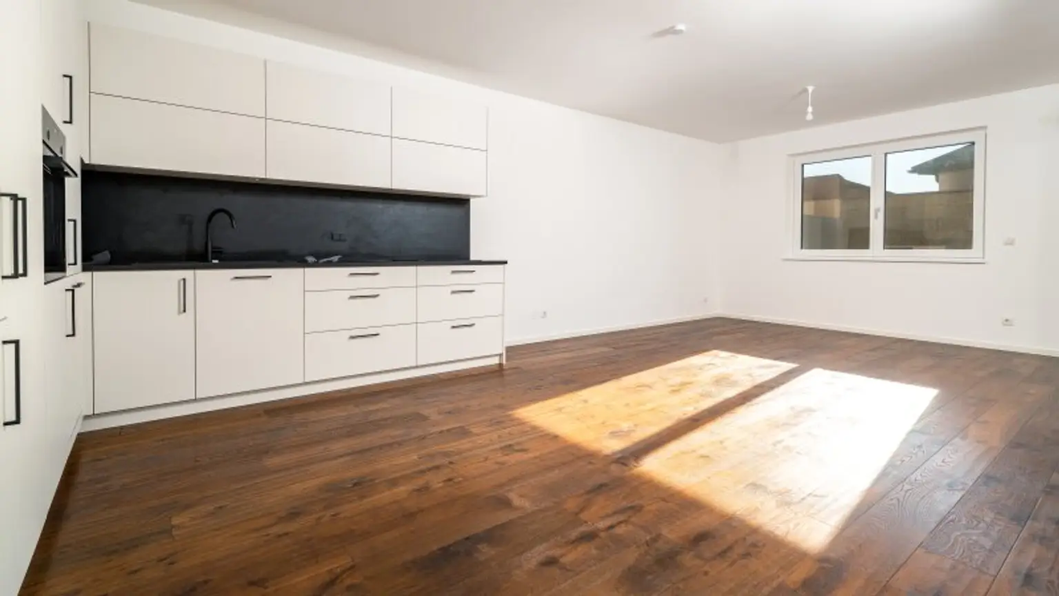 Langfristig VERMIETETE Doppelhaushälfte in Deutsch-Wagram - Zentrumsnahe!