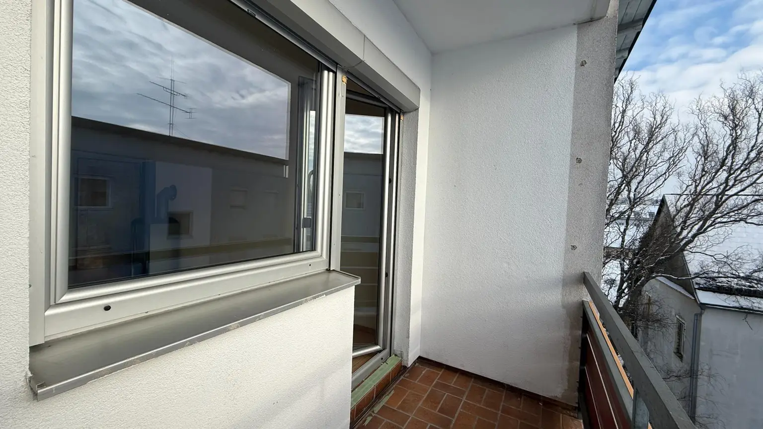 Wohnzimmer-Loggia ostseitig