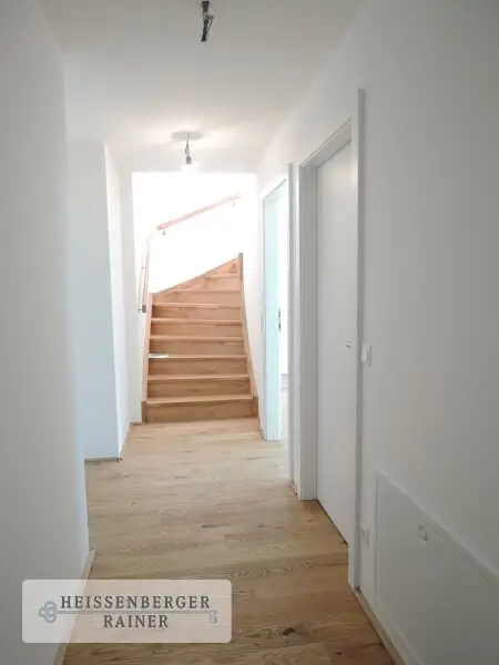HOCHWERTIG, GROSSZÜGIG, SONNIG /// herrliche Dachterrassenwohnung /// Jacquingasse