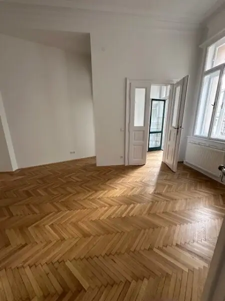 Traumhafte 4-Zimmer-Wohnung im 7. Bezirk