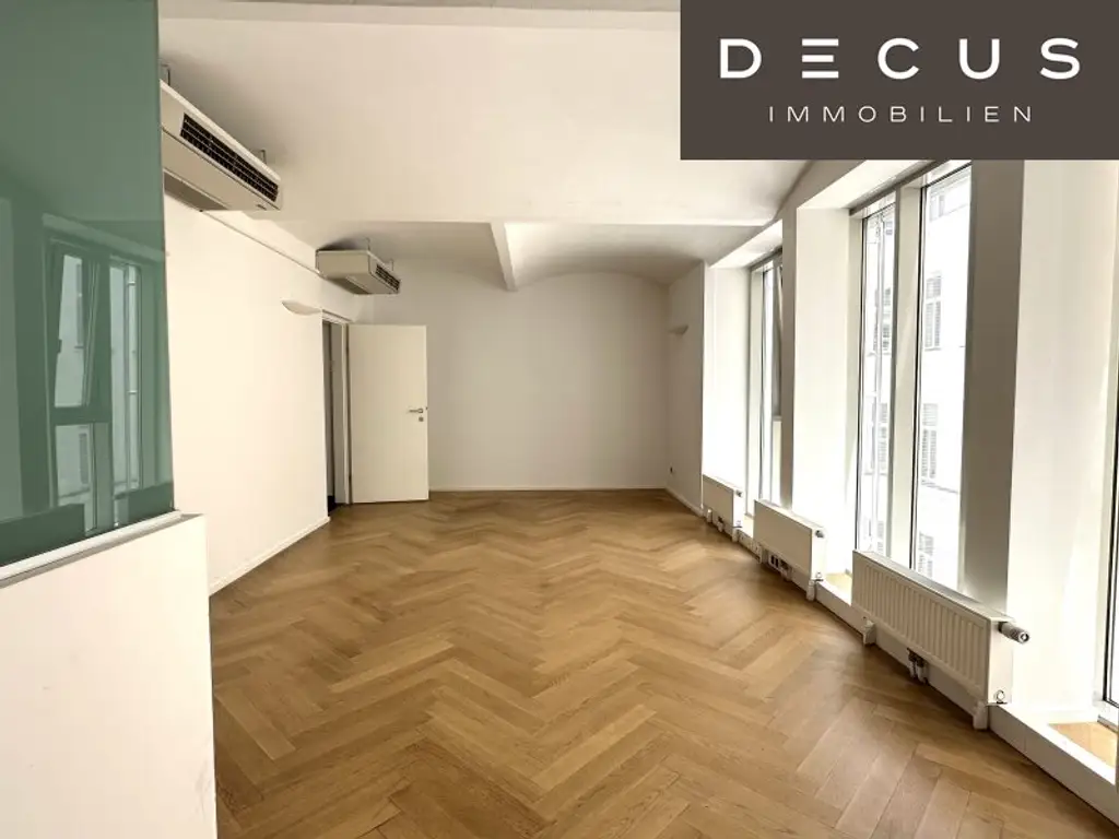 + + + REPRÄSENTATIVER ALTBAU + + + TOP CITY LAGE + + + 10 Räume + + +