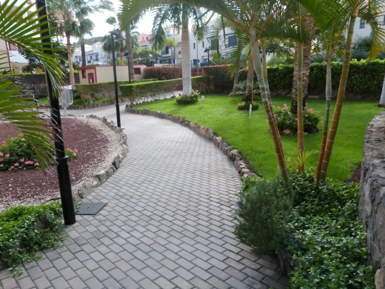 Los-Balandros-Community-Garden-Palm-Mar-Tenerife