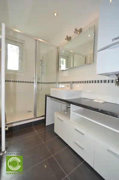 CHRISTOPH CHROMECEK IMMOBILIEN - PERCHTOLDSDORF - Ruhige 2-Zimmer mit Balkon nahe dem Zentrum!