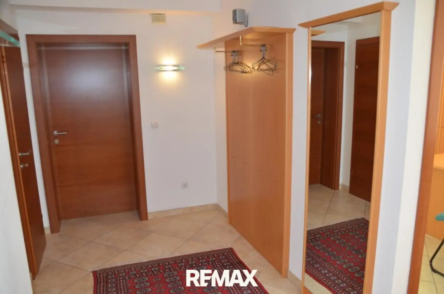Eingangsbereich_Garderobe