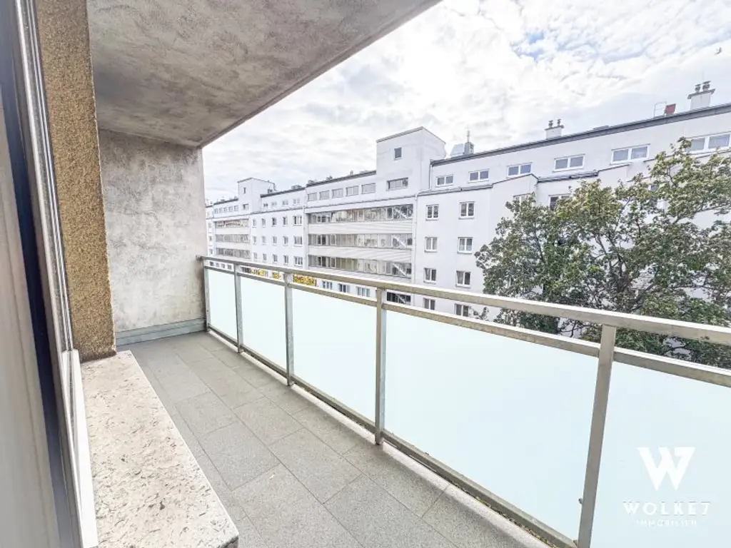 Charmante 2-Zimmer-Wohnung mit Loggia | U6 Jägerstraße | Lift