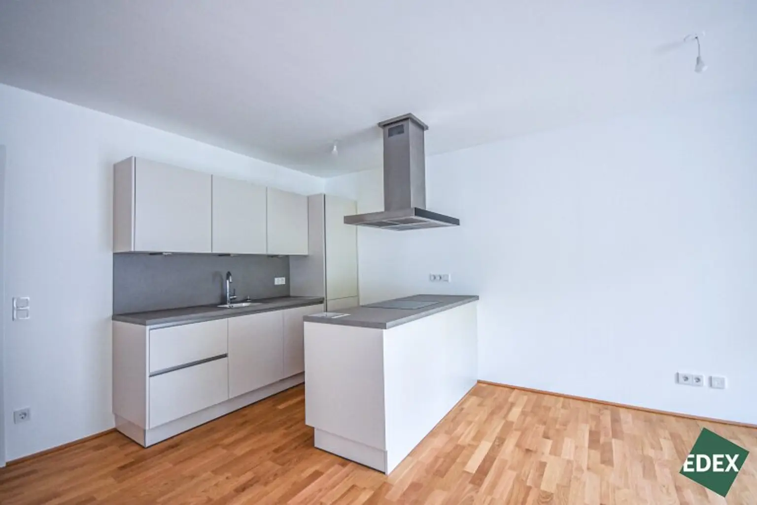 Schöffelgasse 48 - Schöne 3-Zimmer-Wohnung mit modernster Ausstattung
