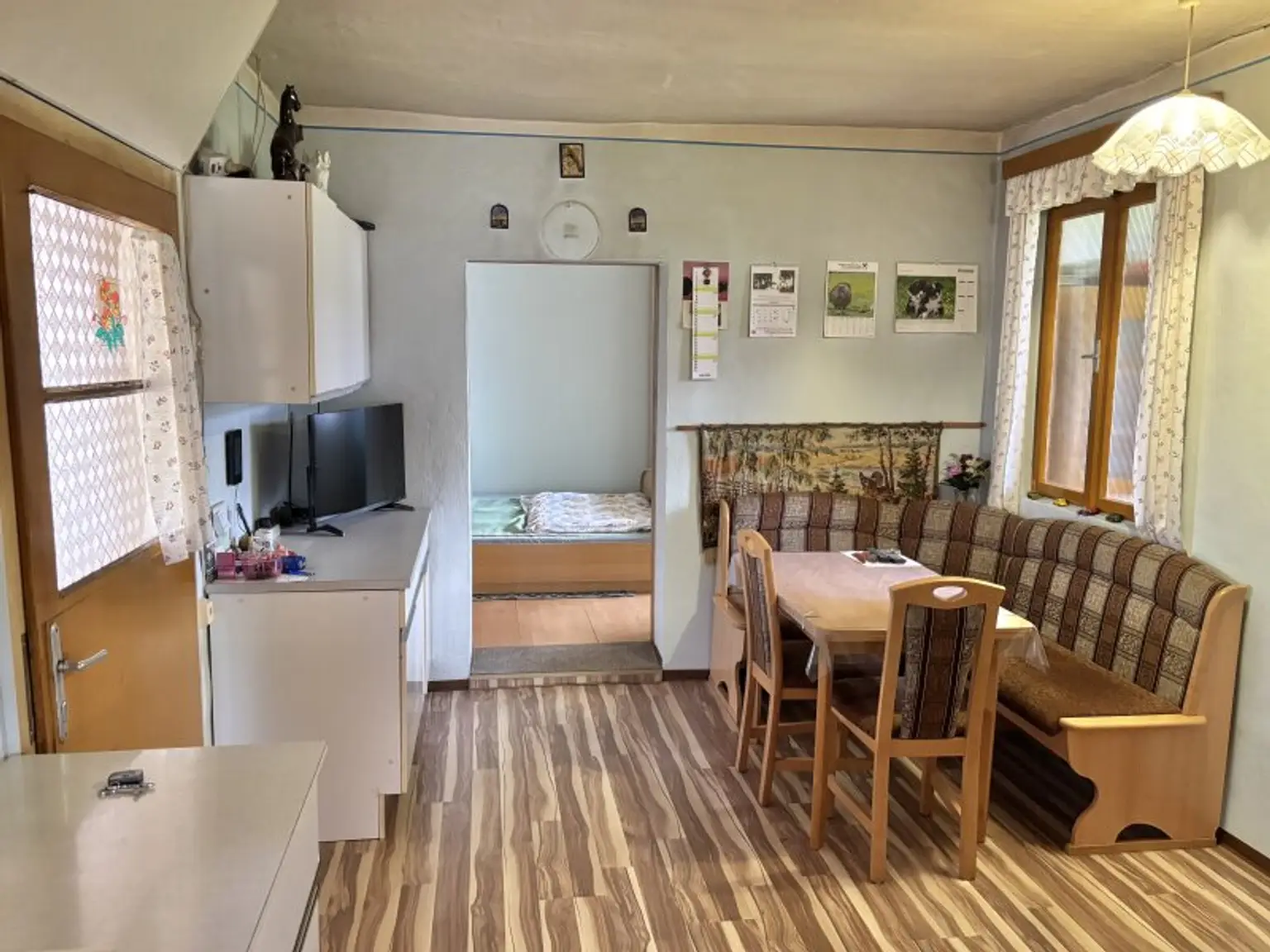 ** GARTENTAGE ** ren.bed. Landhaus mit bezauberndem Grundstück !! Ca. 7.200m 2 Wald inklusive !!
