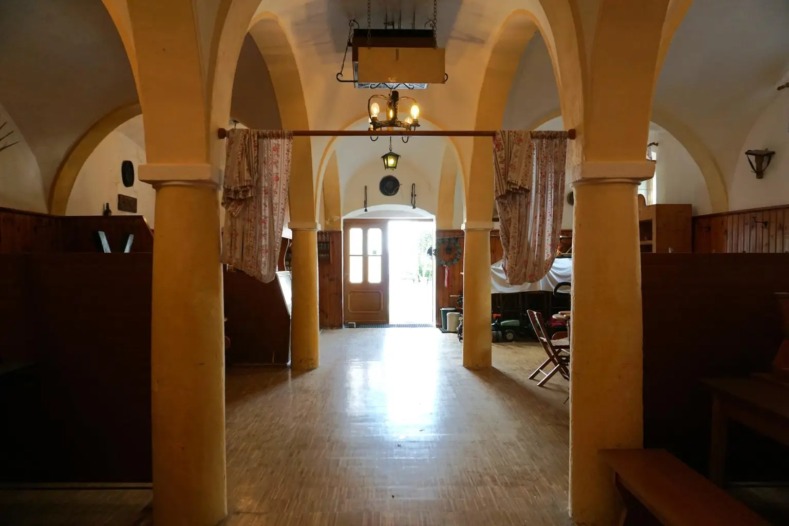 Großzügiges Objekt mit vielfältigen Nutzungsmöglichkeiten - Ca. 100m2