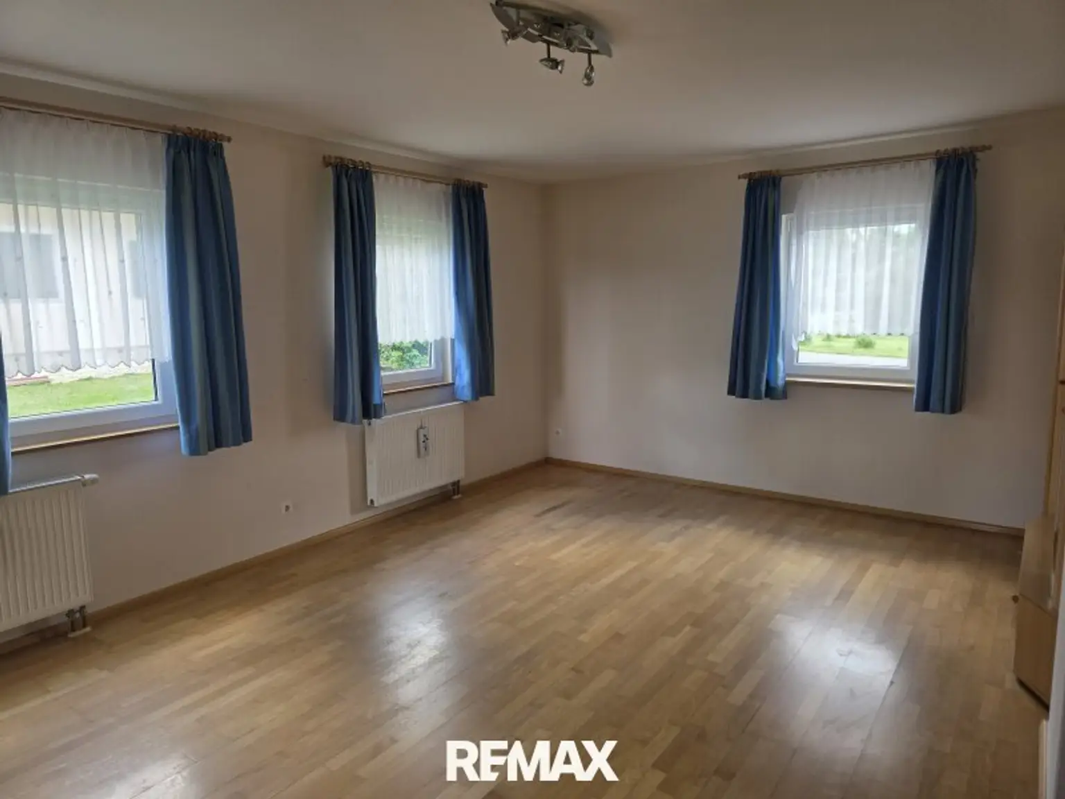 Wohnzimmer EG