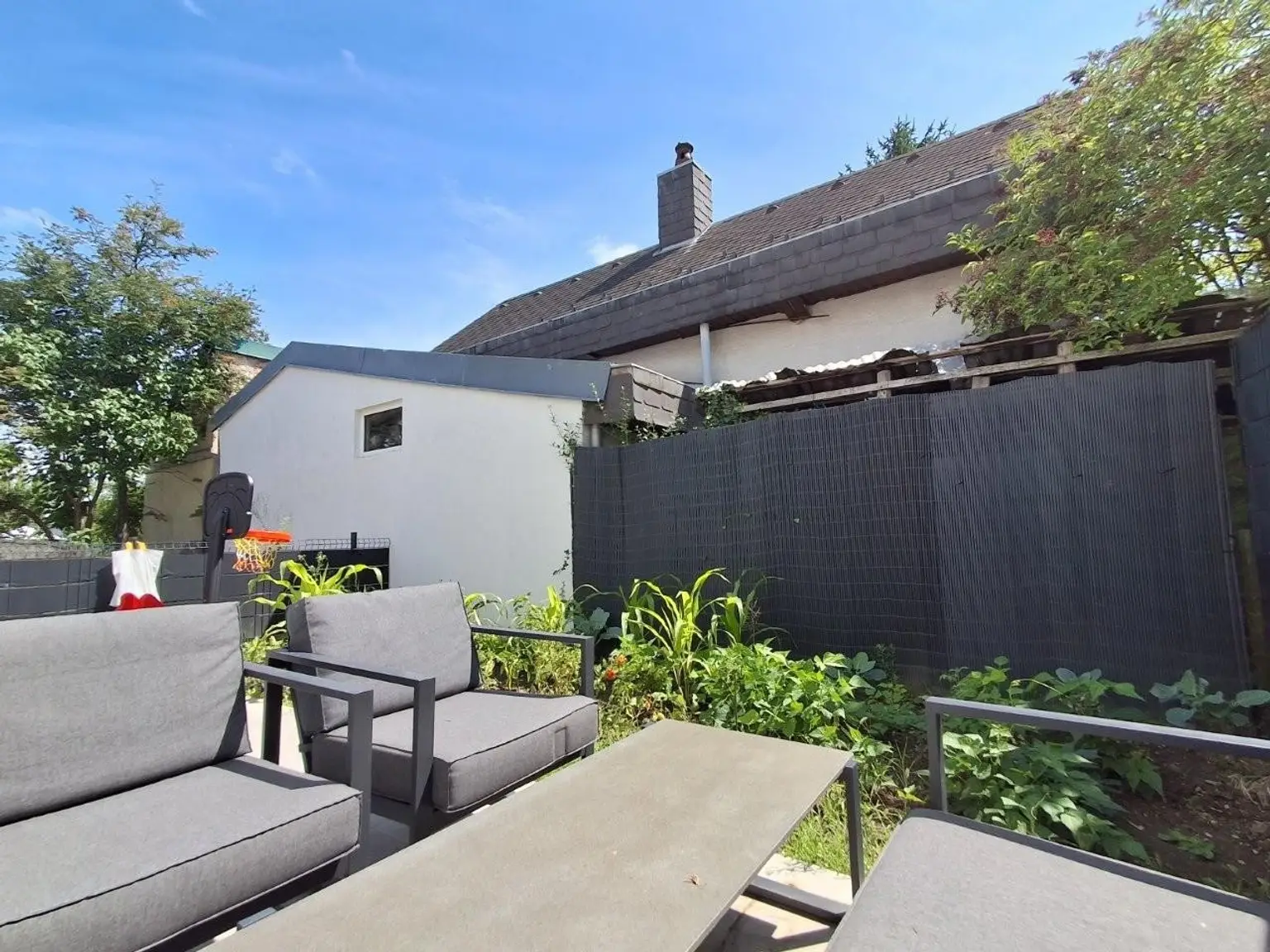 "Topmodern-ausgestattete Doppelhaushälfte nahe U1 Leopoldau"