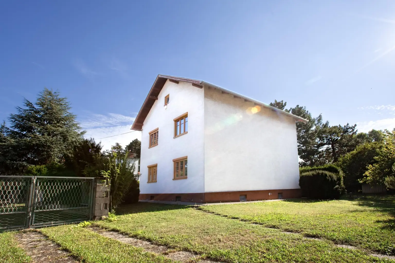 „Haus auf Eigengrund in Langenzersdorf!“