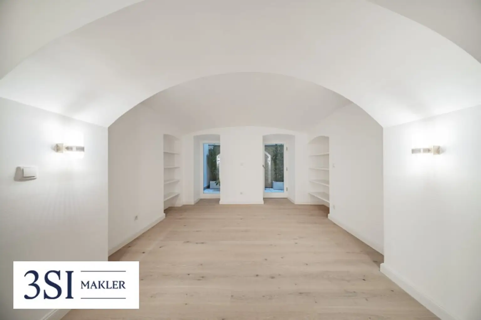 Wohnen beim Schloss Belvedere: Maisonettewohnung mit Loftcharakter & großzügiger Freiflächen