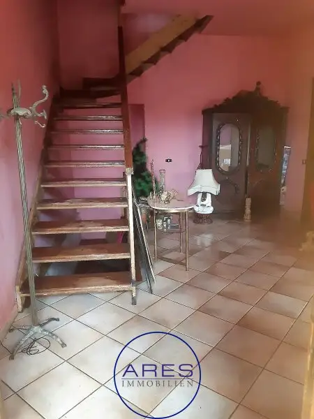 ITALIEN - Unweit von Rom wartet dieser herrliche Villenanteil innerhalb einer exklusiven Anlage mit Privatstrand auf Sie!