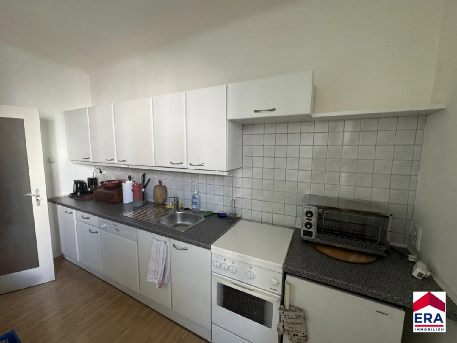 Renovierungsbedürftige 1-Zimmer-Wohnung mit Loggia in 1020 Wien! Ideal für Ihre Ideen!